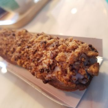 Honolulu Coffee - Chocolate eclair. Scrumptious! - Coffee & Tea Near Me - Vancouver, British Columbia Honolulu Coffee - Chocolate eclair. Scrumptious! - Coffee & Tea Near Me - Vancouver, British Columbia