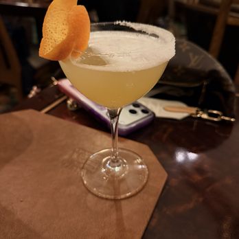 Hearthstone Lounge - Honey Gintini - Lounges Near Me - Anaheim, California