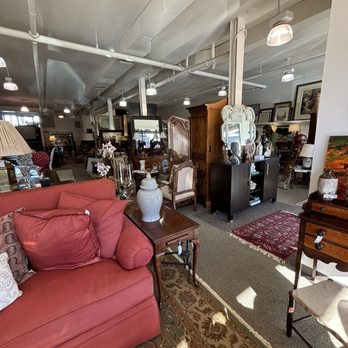 The Velvet Shoestring - Furniture Stores Near Me - Wayne, Pennsylvania The Velvet Shoestring - Furniture Stores Near Me - Wayne, Pennsylvania