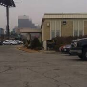 UPS Customer Center - Shipping Centers Near Me - Saint Louis, Missouri