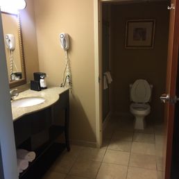 Nice bathrooms! Nice bathrooms!