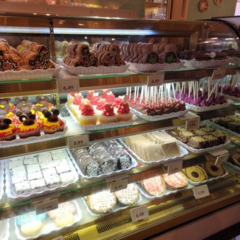 Refreshment Corner - Food Stands Near Me - Anaheim, California