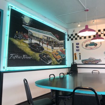 Burger Express - 50s theme - Burgers Near Me - Priest River, Idaho