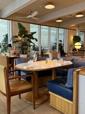 Evelyn's by null