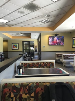 Round Table Oakmead Closed 84 Photos 62 Reviews 1220 Parkway Sunnyvale Ca United States Restaurant Phone Number Round Table Oakmead Closed, Round Table Oakmead