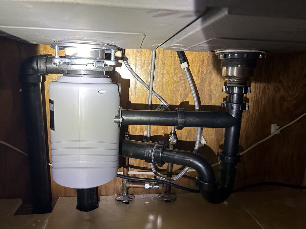 Slide of AV Handy Tech Repair