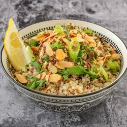 The Hummus Guy - Tabouli Quinoa Salad - Quinoa w/ Mint, Parsley, Scallion, Roasted Almonds, Olive Oil & Lemon