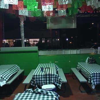 Serg's Mexican Kitchen - Outside of SERGS - Food Trucks Near Me - Honolulu, Hawaii