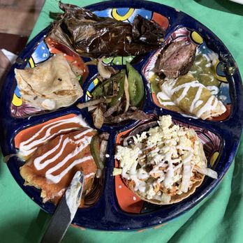 Casa Mission - Mexican food platter - Seafood Near Me - Cozumel, ROO
