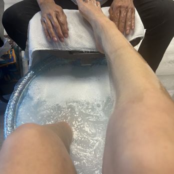 Fabulash Nails & Day Spa - Eyelash Service Near Me - Rocklin, California
