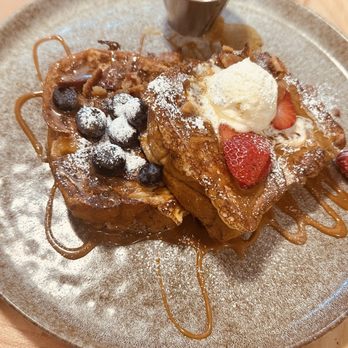 Hatch Bakery And Cafe - Hatch French toast made with Licor 43 - Bakeries Near Me - Bulverde, Texas Hatch Bakery And Cafe - Hatch French toast made with Licor 43 - Bakeries Near Me - Bulverde, Texas