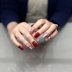 Lavish Nails & Spa - Acrylic fullset