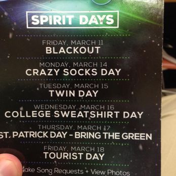 John Hersey High School - Middle Schools & High Schools Near Me - Arlington Heights, Illinois