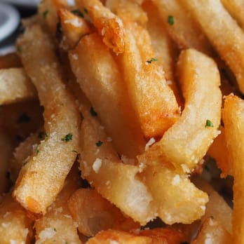 Marlow's Tavern - Truffle parm fries - Gastropubs Near Me - Duluth, Georgia Marlow's Tavern - Truffle parm fries - Gastropubs Near Me - Duluth, Georgia