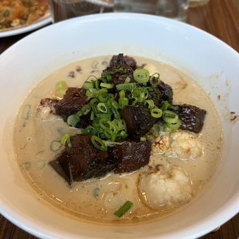 Eem - White curry with brisket - Cocktail Bars Near Me - Portland, Oregon