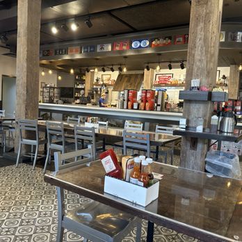 Luzianne Cafe - Inside - Breakfast & Brunch Near Me - New Orleans, Louisiana Luzianne Cafe - Inside - Breakfast & Brunch Near Me - New Orleans, Louisiana