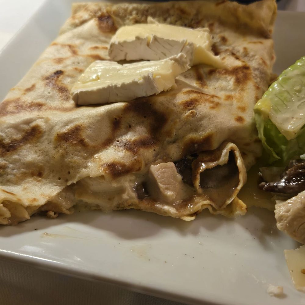 C'est La Vie - Crepes - French Near Me - Sarasota, Florida