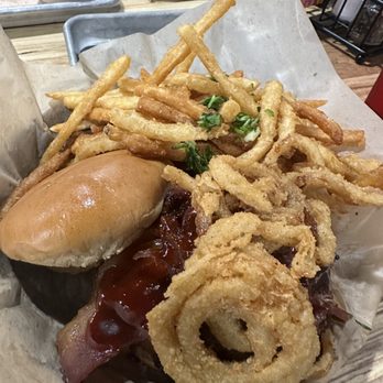 Gettin' Basted - Moink burger + fries - Barbeque Near Me - Branson, Missouri