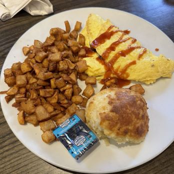 Biscuits and Bourbon - The Denver Omelet - New American Near Me - Henderson, Nevada