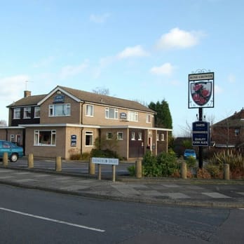 Rose Grower - Kevin & Jurans wedding day - Pubs Near Me - Nottingham, NGM Rose Grower - Kevin & Jurans wedding day - Pubs Near Me - Nottingham, NGM