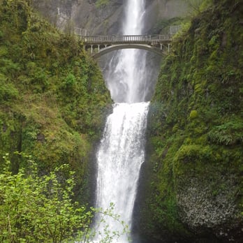 Multnomah Falls - Hiking Near Me - Bridal Veil, Oregon Multnomah Falls - Hiking Near Me - Bridal Veil, Oregon
