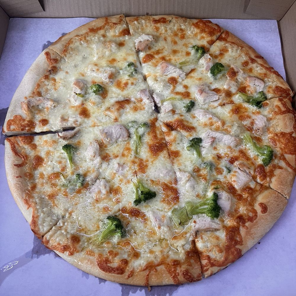 White Lake Pizza - Pizza Near Me - West Ossipee, New Hampshire White Lake Pizza - Pizza Near Me - West Ossipee, New Hampshire