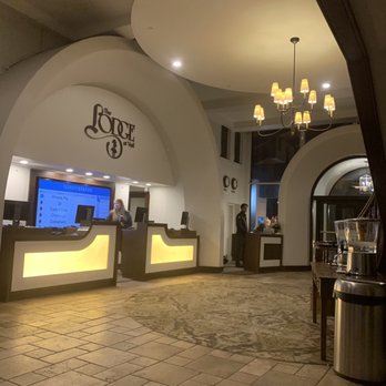 Lodge at Vail - Front desk when you first enter - Hotels Near Me - Vail, Colorado
