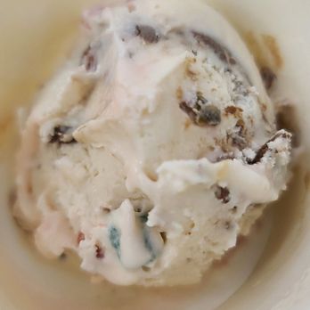 Ben Scoops - Spumoni - reminiscent of Fruit Cake  01-12-2024 - Ice Cream & Frozen Yogurt Near Me - Torrance, California