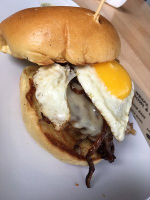 PINCHO Burgers and Kebabs by null