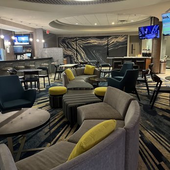 SpringHill Suites Durham Chapel Hill - Lobby - Hotels Near Me - Durham, North Carolina SpringHill Suites Durham Chapel Hill - Lobby - Hotels Near Me - Durham, North Carolina