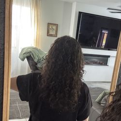 N R Hair Salon