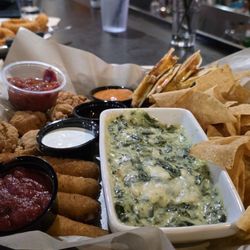 Applebee's Grill + Bar - Sampler