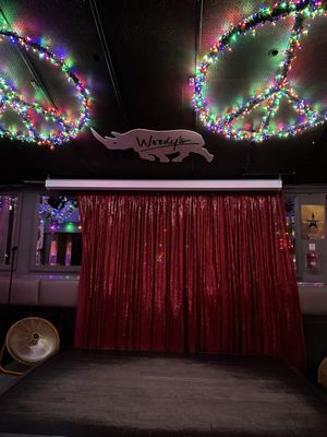 Woody's and SAILOR by null