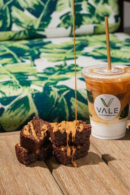 Vale Food Co by null