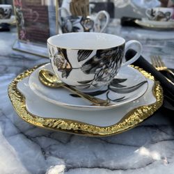 The Ivy Tearoom - Tea cup