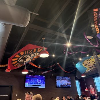 Hideaway Pizza - Pizza Near Me - Plano, Texas