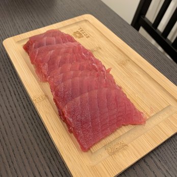 Shipwreck Gourmet Fish Boutique - Red Tuna - Salad Near Me - Brooklyn, New York Shipwreck Gourmet Fish Boutique - Red Tuna - Salad Near Me - Brooklyn, New York
