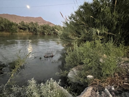 Riverbend Hot Springs by null