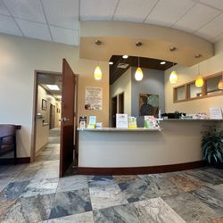 Peak ENT and Voice Center - Front view of the lobby
