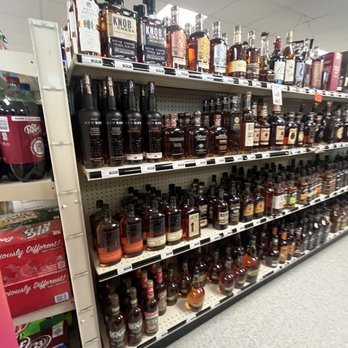 1 Stop Liquor - Interior - Beer, Wine & Spirits Near Me - Shepherdsville, Kentucky 1 Stop Liquor - Interior - Beer, Wine & Spirits Near Me - Shepherdsville, Kentucky
