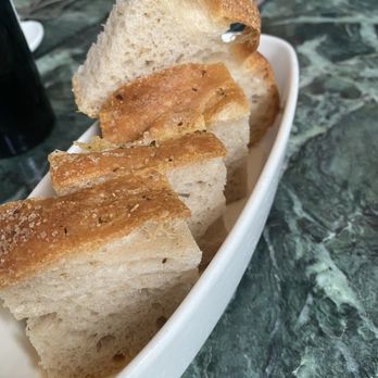 Incanto - Italian Near Me - Amsterdam, New Hampshire