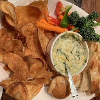 Maggie McFly's | Springfield - hot spinach and artichoke dip was very delicious! - American Near Me - Springfield, Virginia