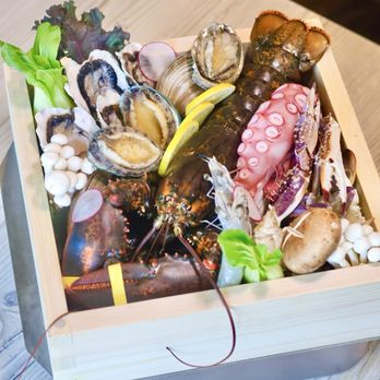 Moobongri - Hinoki Lobster and Seafood (make sure to call to see if available for the day) - Korean Near Me - Irvine, California