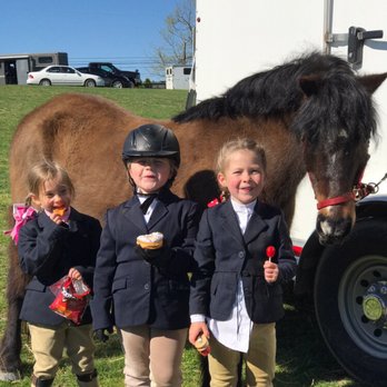 Thousand Hills Riding Stable - Friends horse showing together These kids are 4 and 5 years old - Horseback Riding Near Me - Delaplane, Virginia Thousand Hills Riding Stable - Friends horse showing together These kids are 4 and 5 years old - Horseback Riding Near Me - Delaplane, Virginia