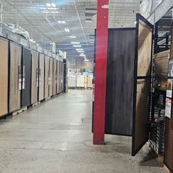 Floor & Decor