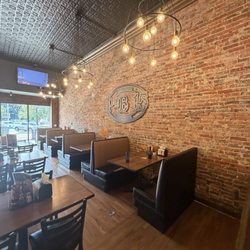 Pub 15 - Seating area