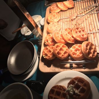 Shaw's Crab House - Waffle bar... - Seafood Near Me - Chicago, Illinois Shaw's Crab House - Waffle bar... - Seafood Near Me - Chicago, Illinois