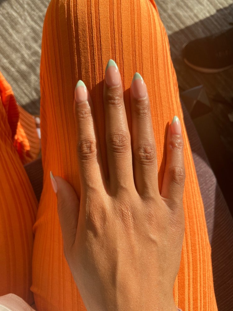 ENVIOUS NAILS & SPA Updated August 2024 16 Photos & 12 Reviews