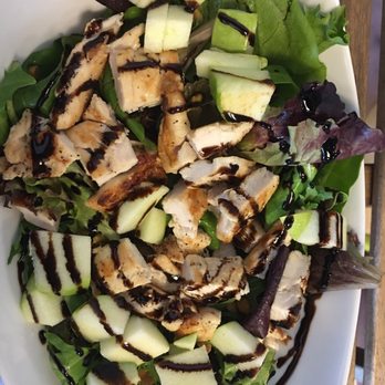 Café Bea - Apple chicken salad - Cafes Near Me - Miami, Florida