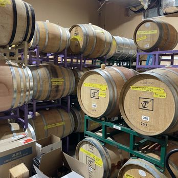 Tomi Cellars - Wineries Near Me - Buellton, California Tomi Cellars - Wineries Near Me - Buellton, California